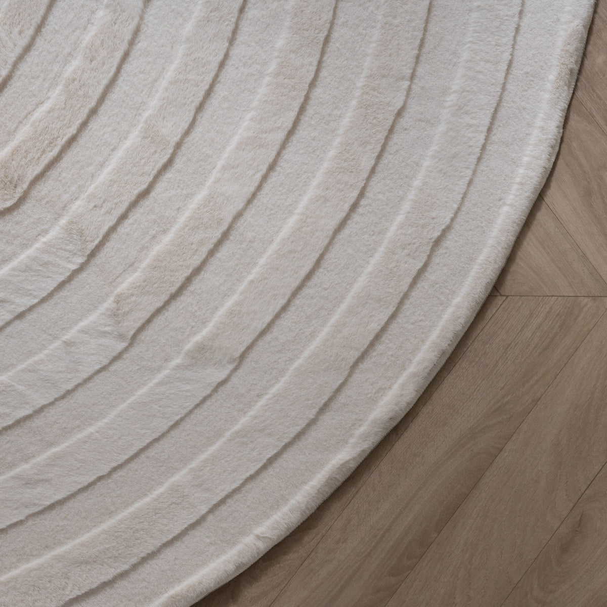 Irregular Rug - Flowy Lines Cream
