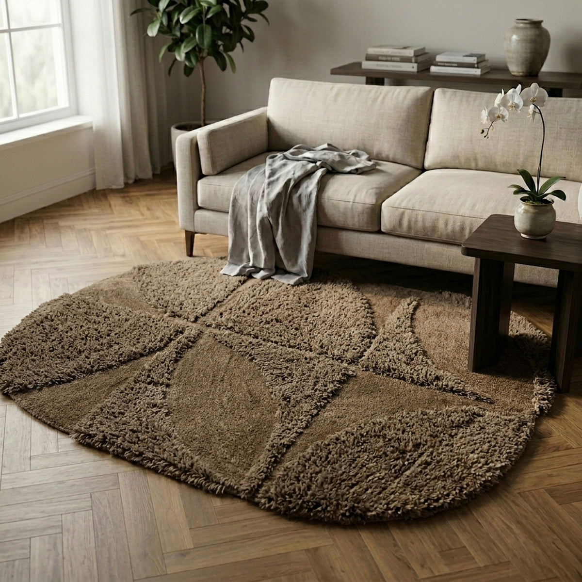 Organic rug - Odette Curves Brown