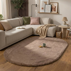 Oval fluffig matta | Comfy Supreme taupe hos Volero