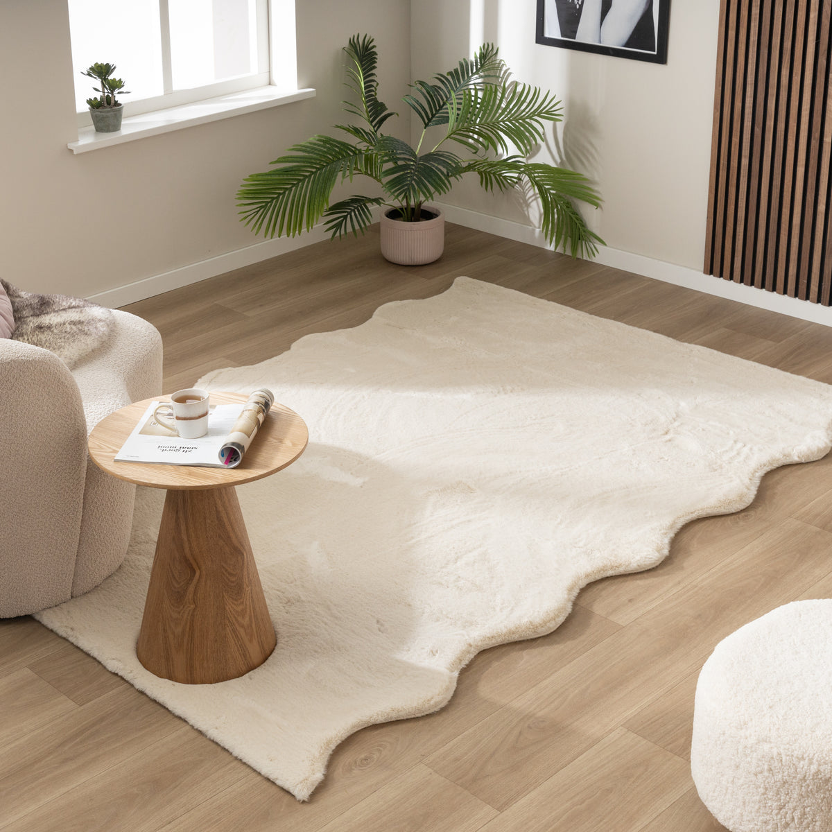 Fluffig matta | Comfy Supreme Wavy gräddvit hos Volero
