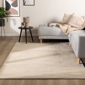 Mjuk lågplyschmatta – Cozy Beige