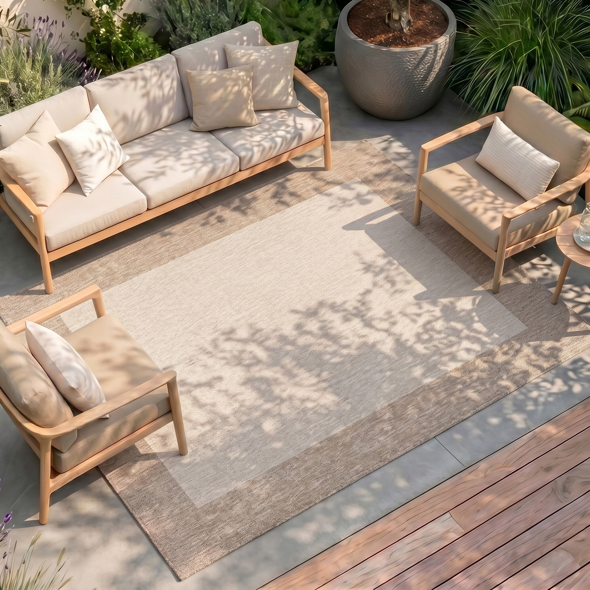 Utomhusmatta | Sierra Border gräddvit/beige hos Volero