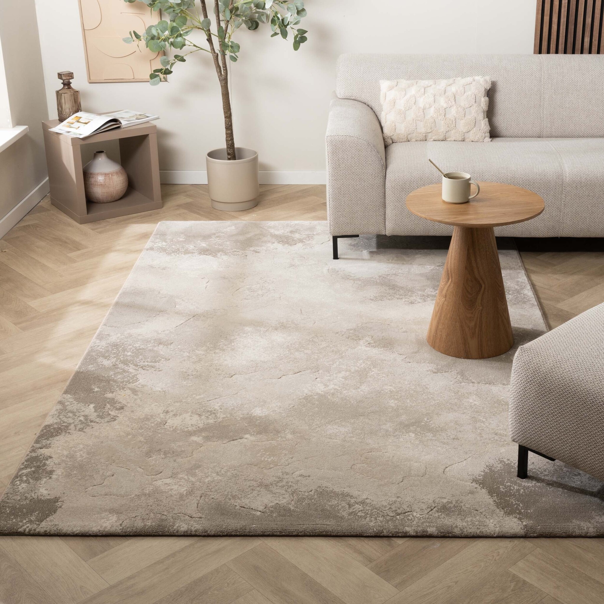 Industriell matta | Raphael beige/taupe hos Volero